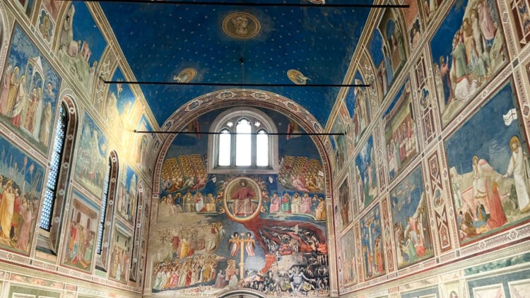 Buy time-slot reservation tickets to see Giotto's frescoes in the Scrovegni Chapel in Padua (Padova) at least a day before visiting.