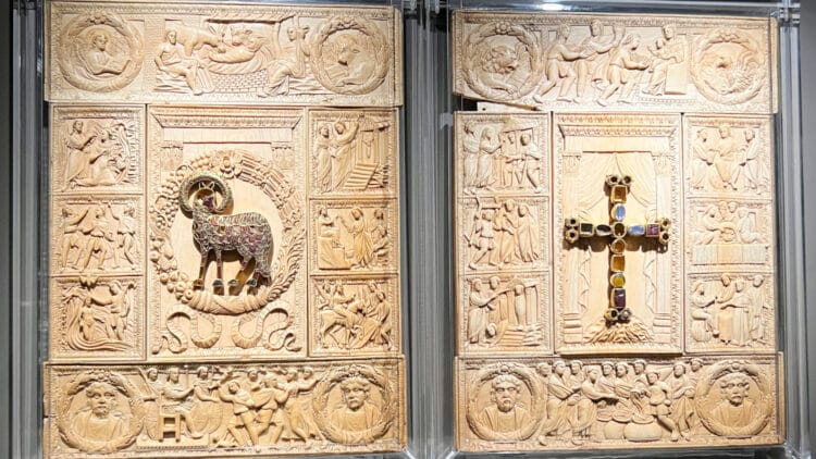 EVANGELIARY COVER KNOWN AS DIPTYCH OF THE FIVE PARTS