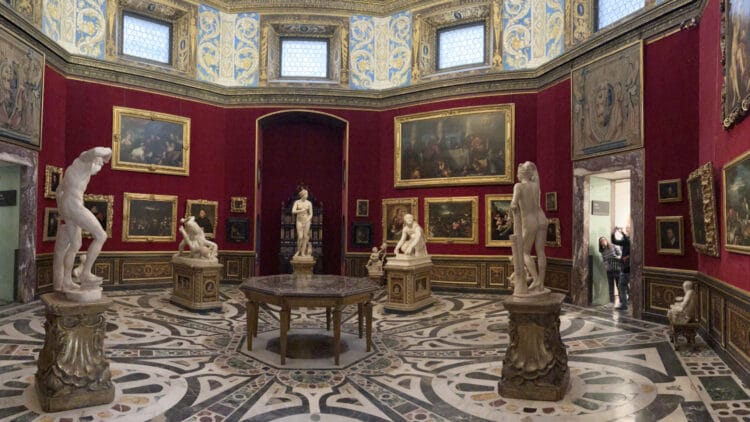 Sculptures from Antiquity in the Rotunda in the Uffizi including Venus de' Medici